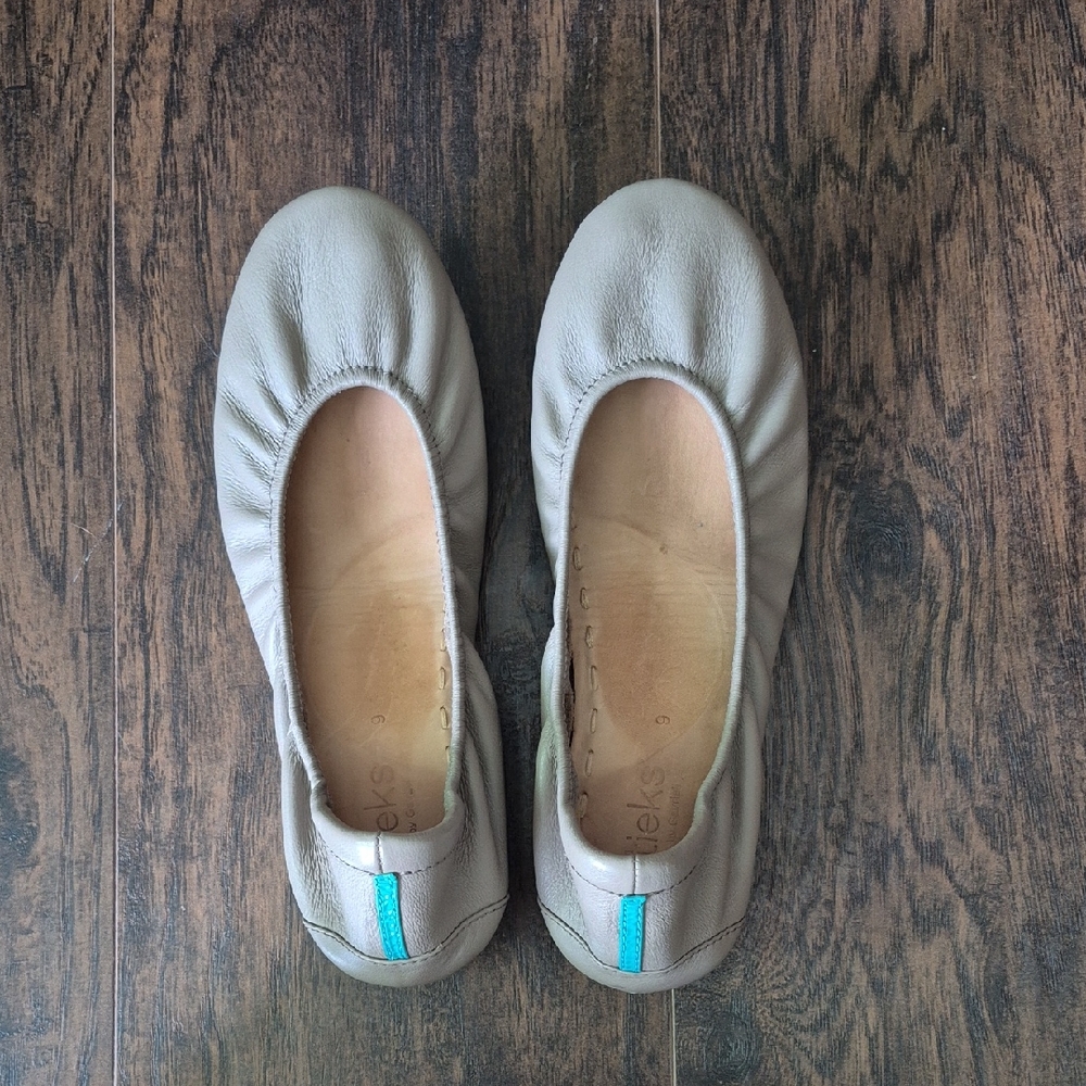Tieks Taupe Leather Ballet Flats
